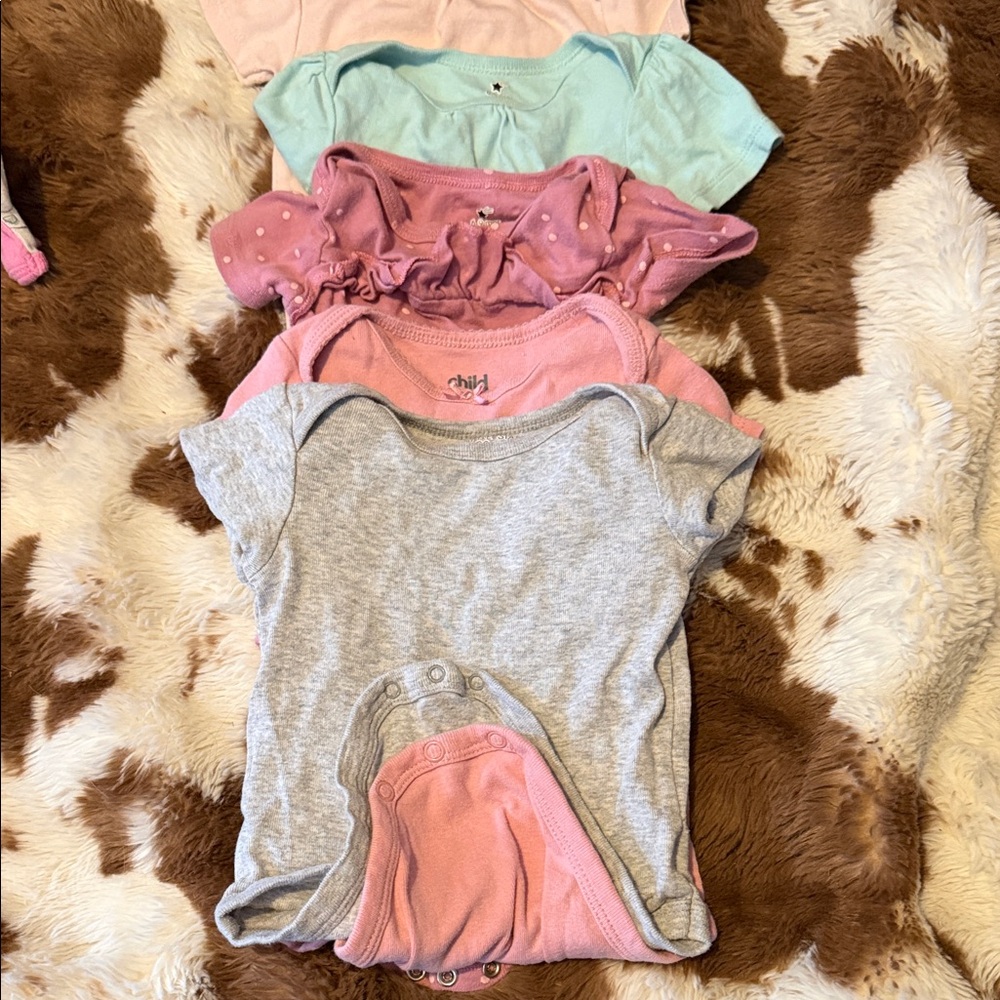 Pink, Light Pink, Gray & Mint Short-Sleeve Bodysuit Set